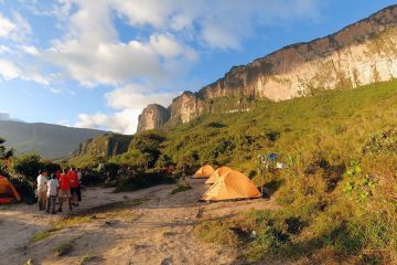 The Roraima tepuy base camp